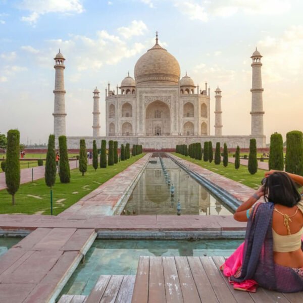 Same Day Taj Mahal Tour from Delhi